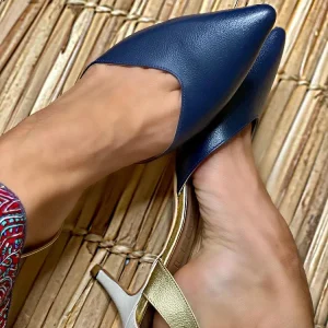 SIRI - SLINGBACK BICOLOR COM TACÃO ELEGANTE PARA MULHER
