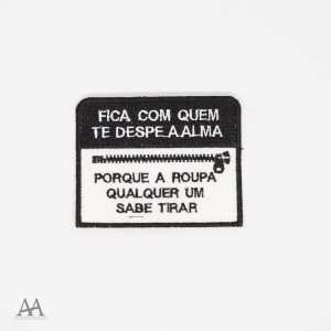 Fica com quem te…